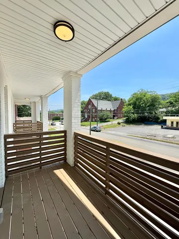 $1,350 | 1605 Dodds Avenue, Unit 103, Chattanooga, TN 37404