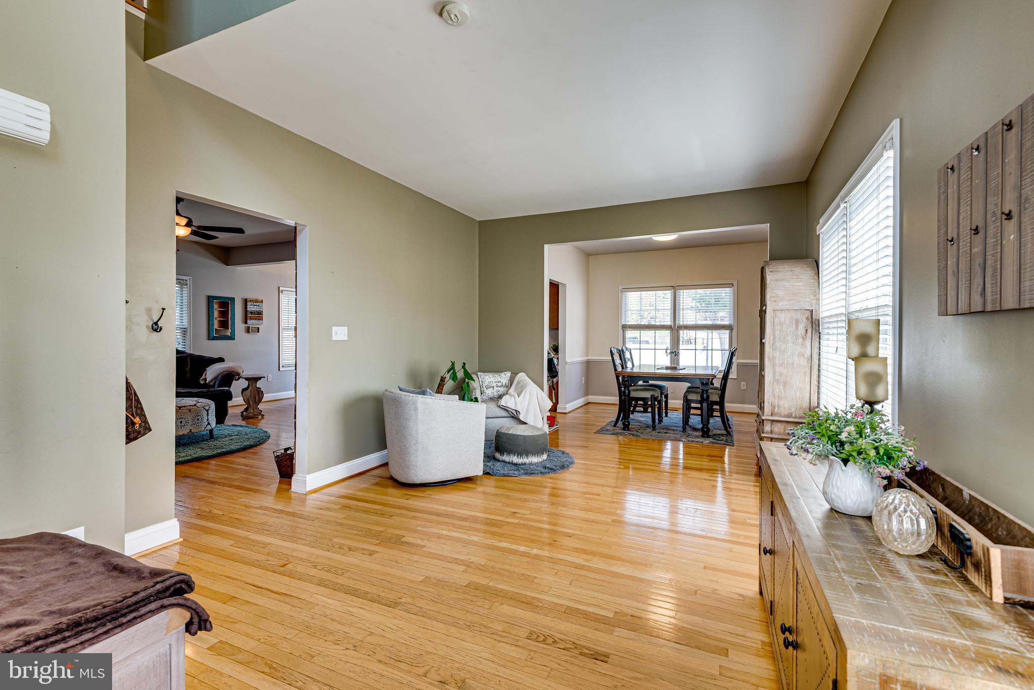 8427 Garden Road Pasadena, MD 21122 - Photo 3 of 56 Gallery Image 3
