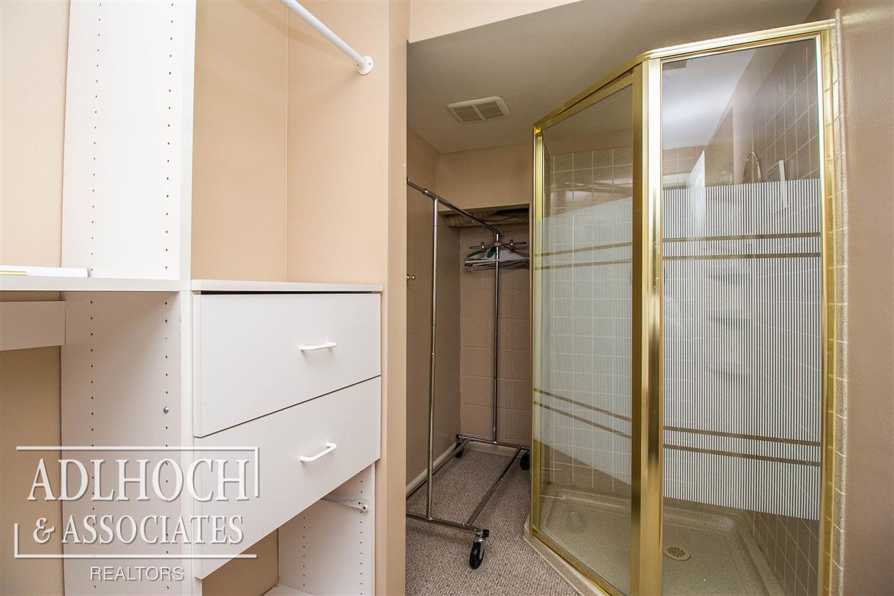 294 Touraine Road Grosse Pointe Farms, MI 48236 - Photo 45 of 52