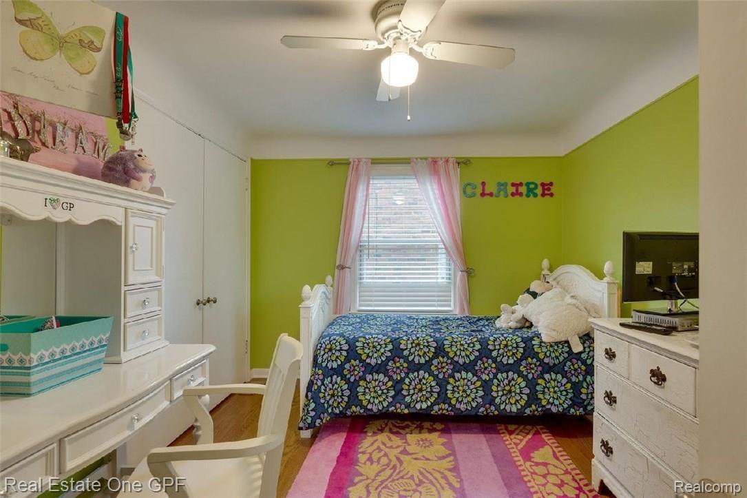 1376 Harvard Road Grosse Pointe, MI 48230 - Photo 18 of 34 1376 Harvard Rd Grosse Pointe-large-017-20-1376 Harvard17FULL-1500x1000-72dpi.jpg