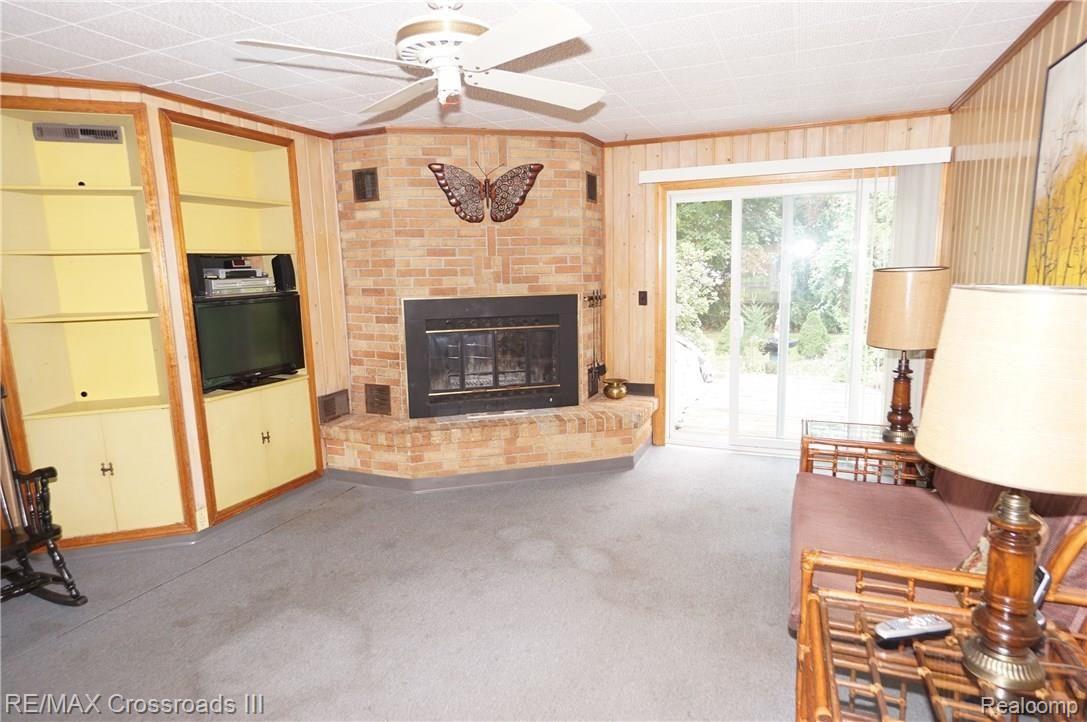 44940 Bemis Road Belleville, MI 48111 - Photo 2 of 18 DSC03138.JPG