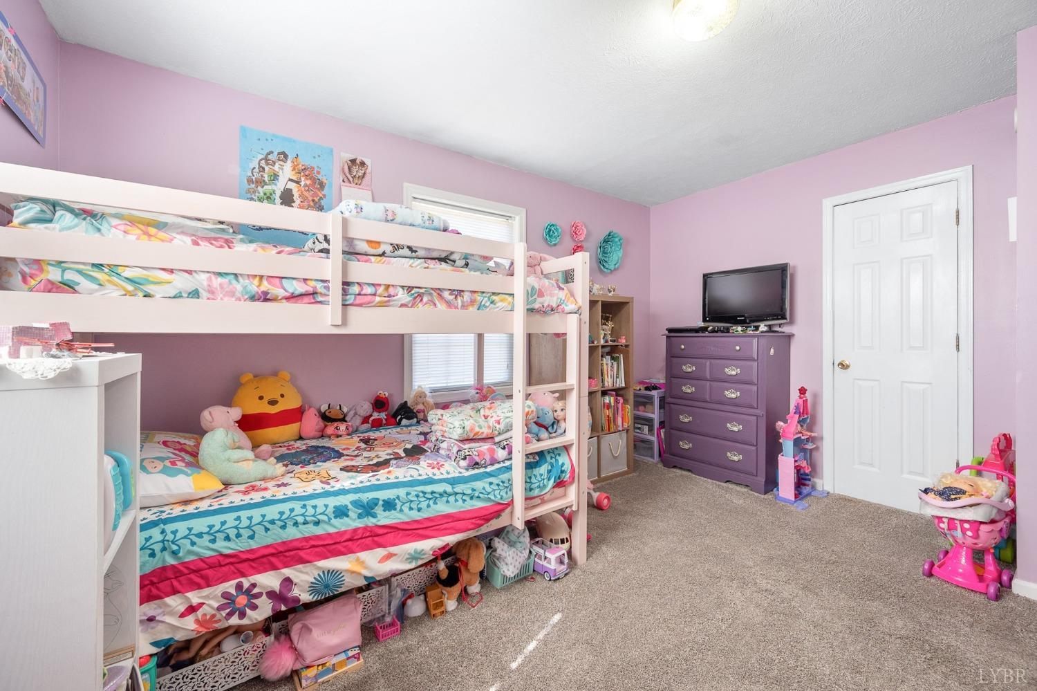 360 Webster Drive Concord, VA 24538 - Photo 20 of 36 a room with toys and toys