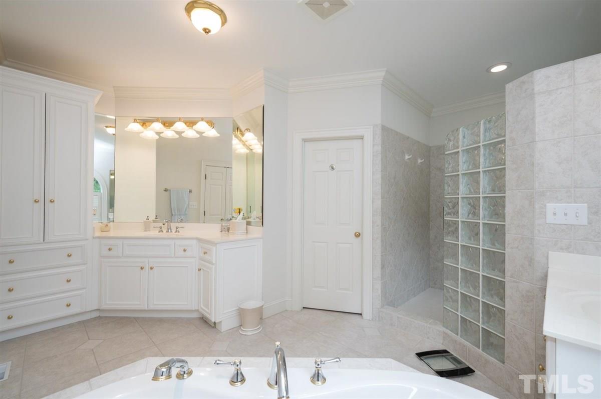 11840 Six Forks Road Raleigh, NC 27614 - Photo 12 of 30