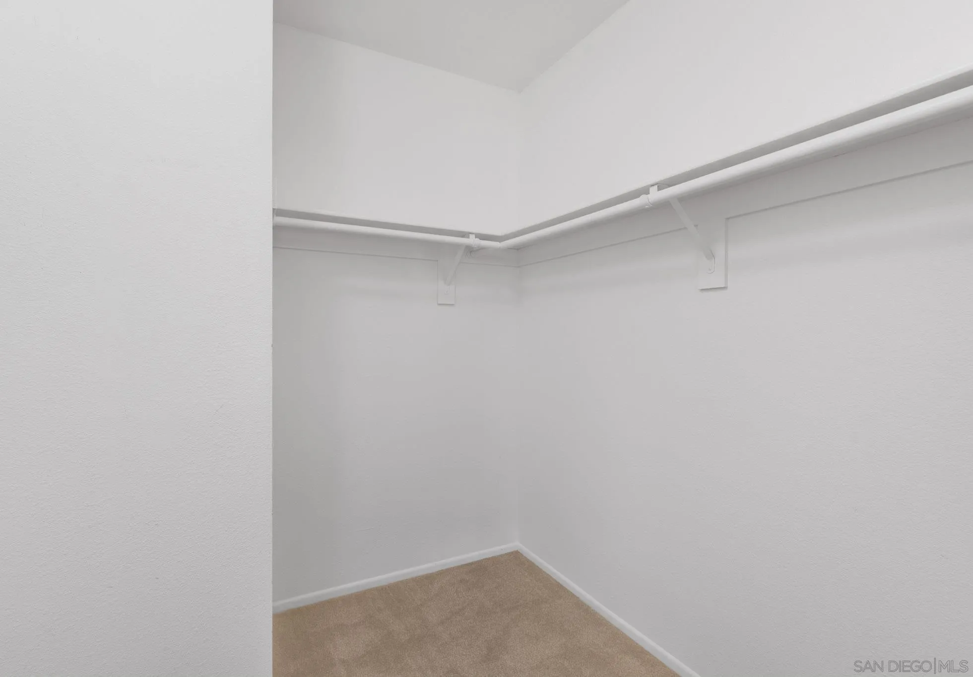 418 Summer View Circle Encinitas, CA 92024 - Photo 24 of 30 a view of small space