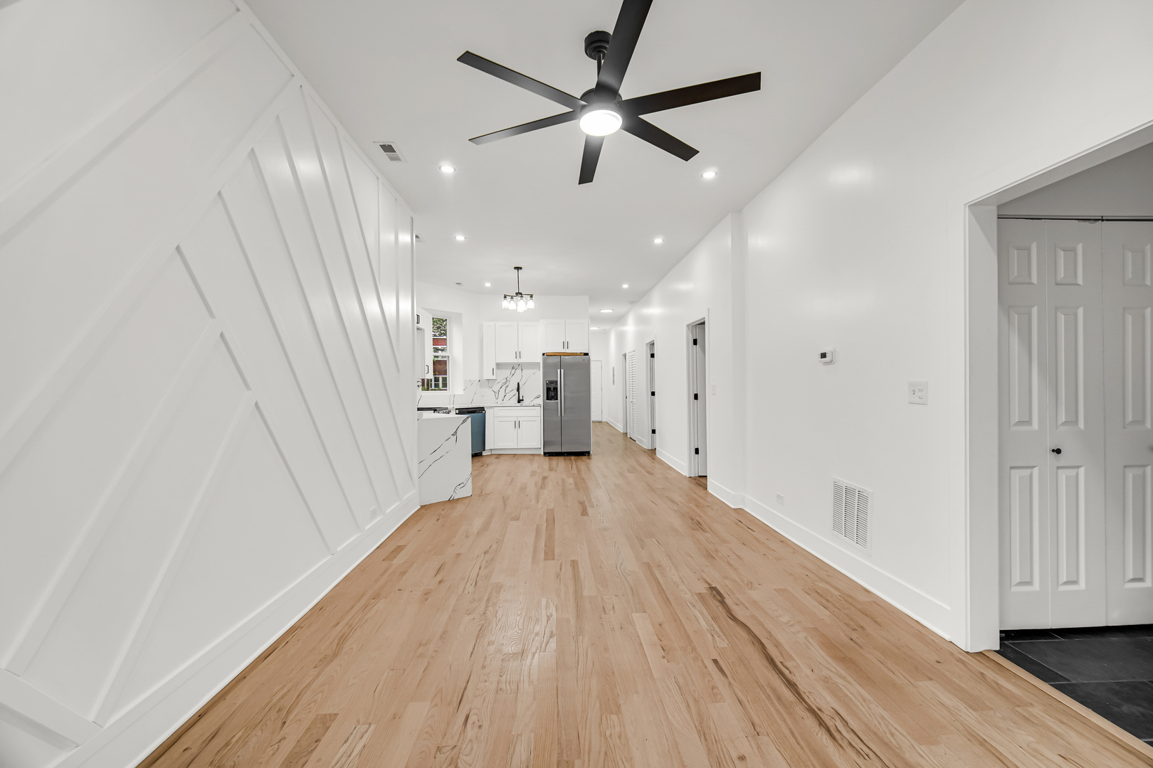 5742 South Morgan Street Chicago, IL 60621 - Photo 12 of 22 Gallery Image 12