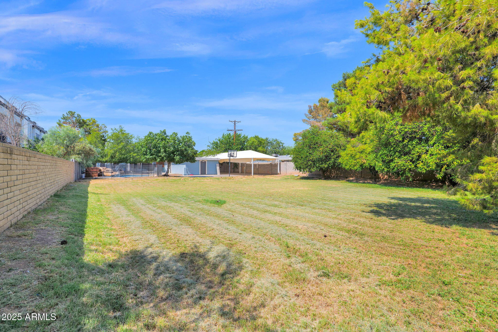 3217 East Flower Street Phoenix, AZ 85018 - Photo 38 of 60 25-web-or-mls-P1246804