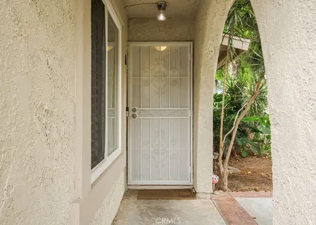 $440,000 | 1313 Vía Santiago, Unit A, Corona, CA 92882