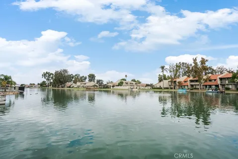 $440,000 | 1313 Vía Santiago, Unit A, Corona, CA 92882