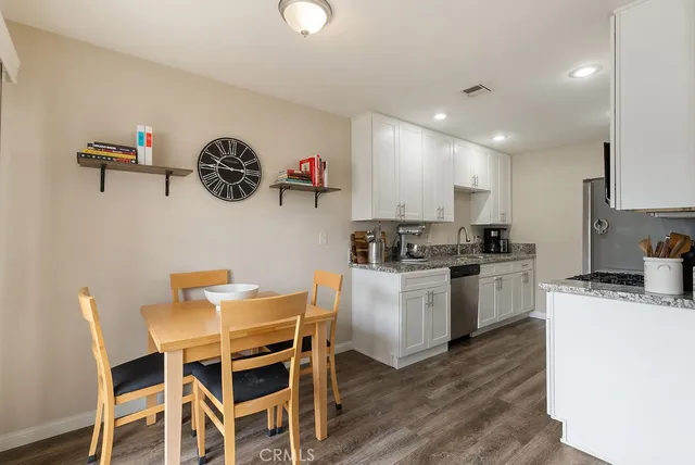 $440,000 | 1313 VÃa Santiago, Unit A, Corona, CA 92882