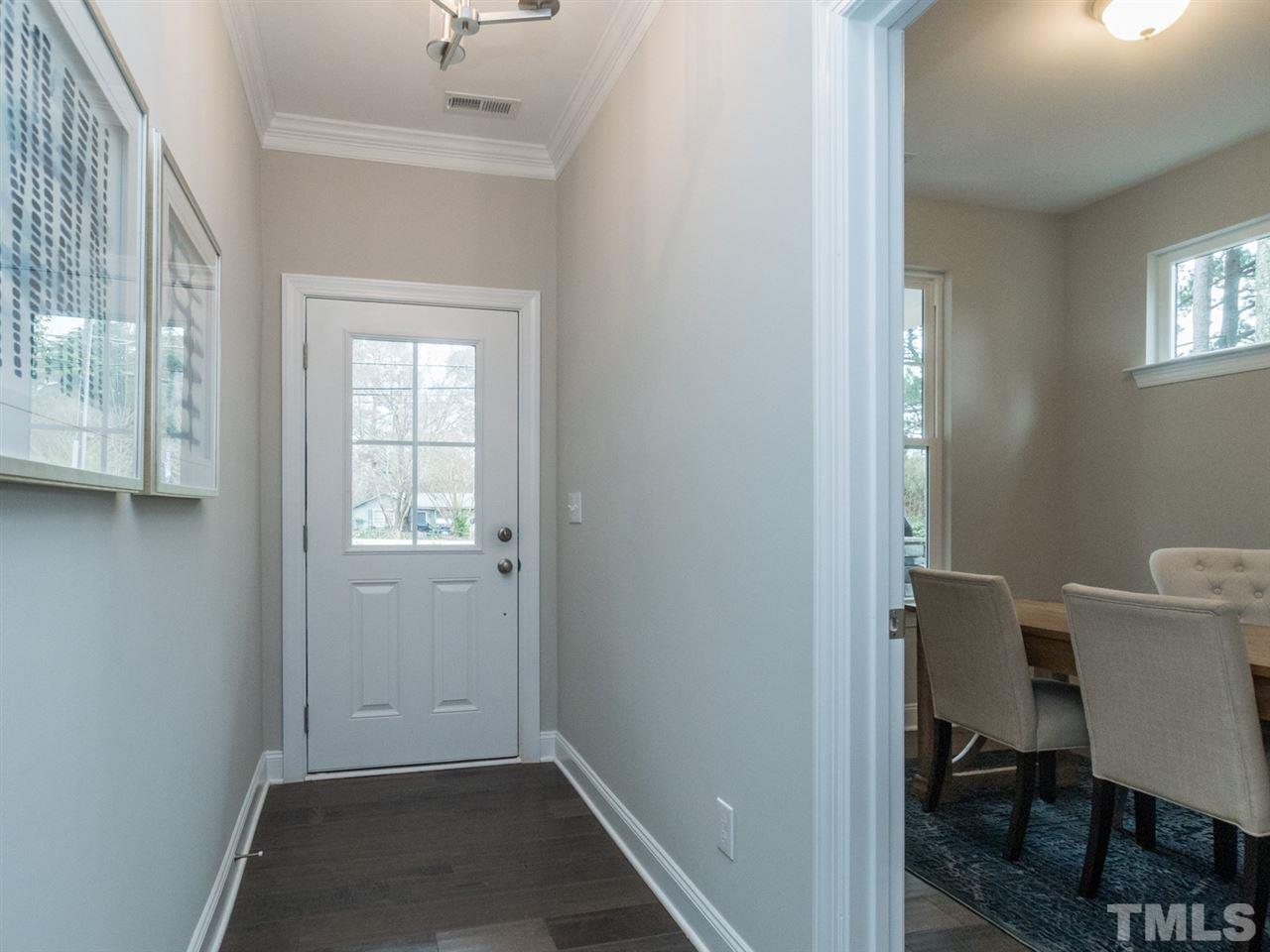 512 Jones Franklin Road Raleigh, NC 27606 - Photo 8 of 23