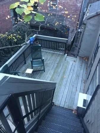 $2,550 | 36 Joy Street, Unit F1, Boston, MA 02114