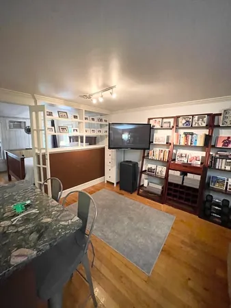 $2,550 | 36 Joy Street, Unit F1, Boston, MA 02114