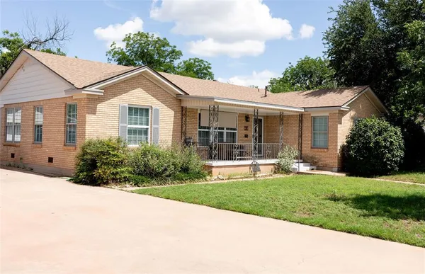 $345,000 | 749 South Leggett Drive, Abilene, TX 79605