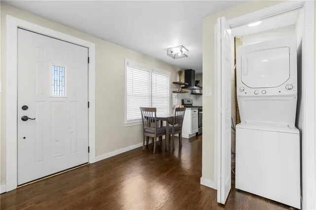 $299,950 | 7523 West 64th Terrace, Overland Park, KS 66202