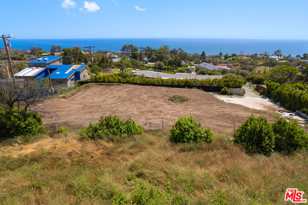 30099 Harvester Road Malibu, CA 90265 - Photo 22 of 25 Gallery Image 22