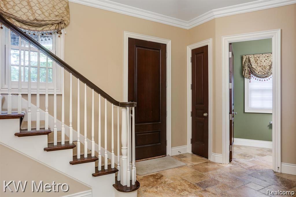 4640 Wind Ridge Court Rochester, MI 48306 - Photo 22 of 59