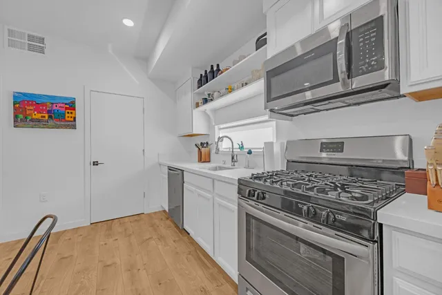 $360,000 | 2431 Cleat Lane, Unit 301, Sacramento, CA 95818