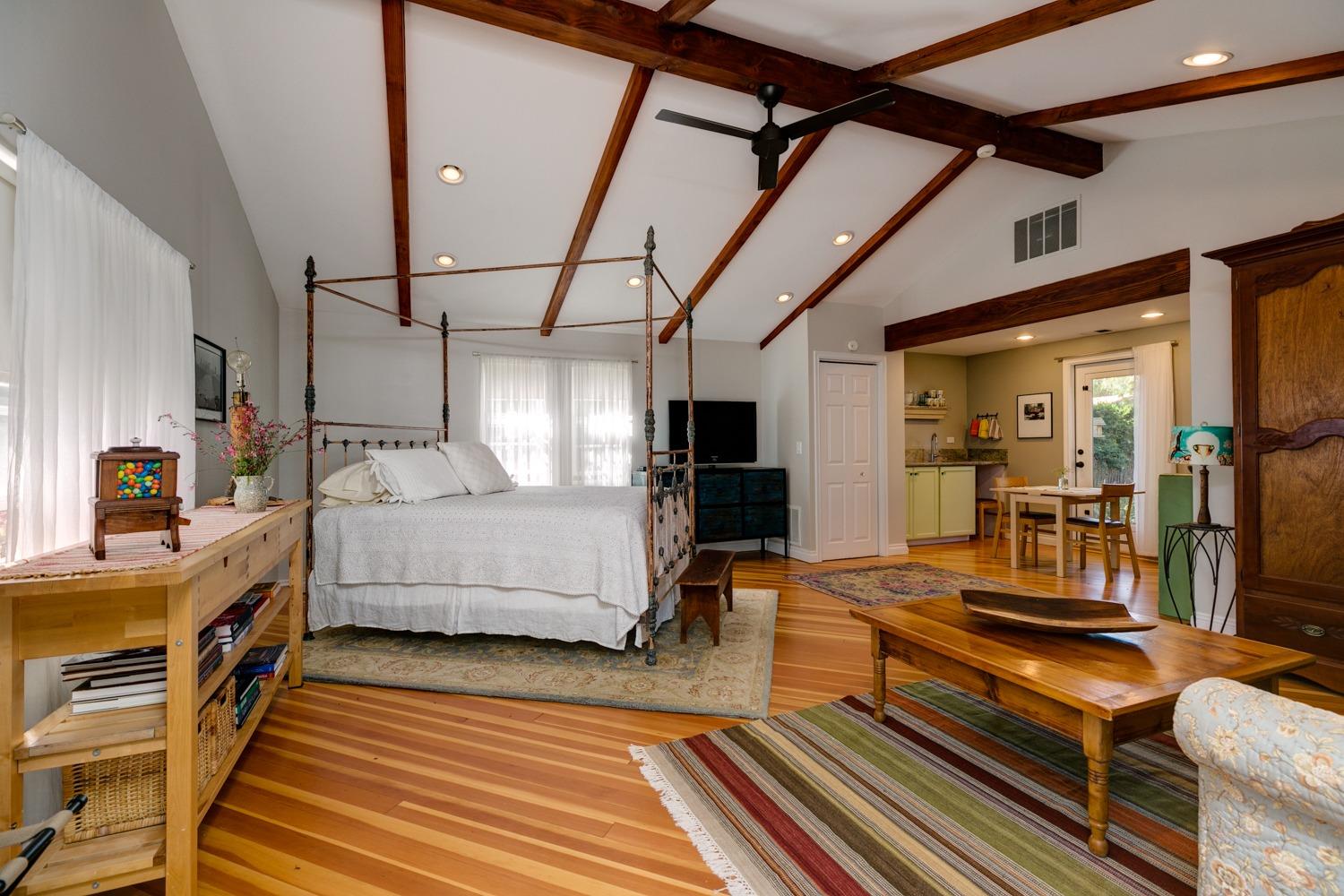 811 Tico Road Ojai, CA 93023 - Photo 26 of 50 Gallery Image 26