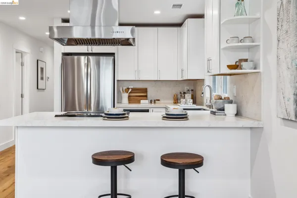 $1,750,000 | 667 Alcatraz Avenue, Oakland, CA 94609