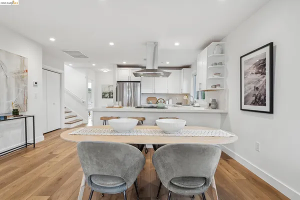 $1,750,000 | 667 Alcatraz Avenue, Oakland, CA 94609