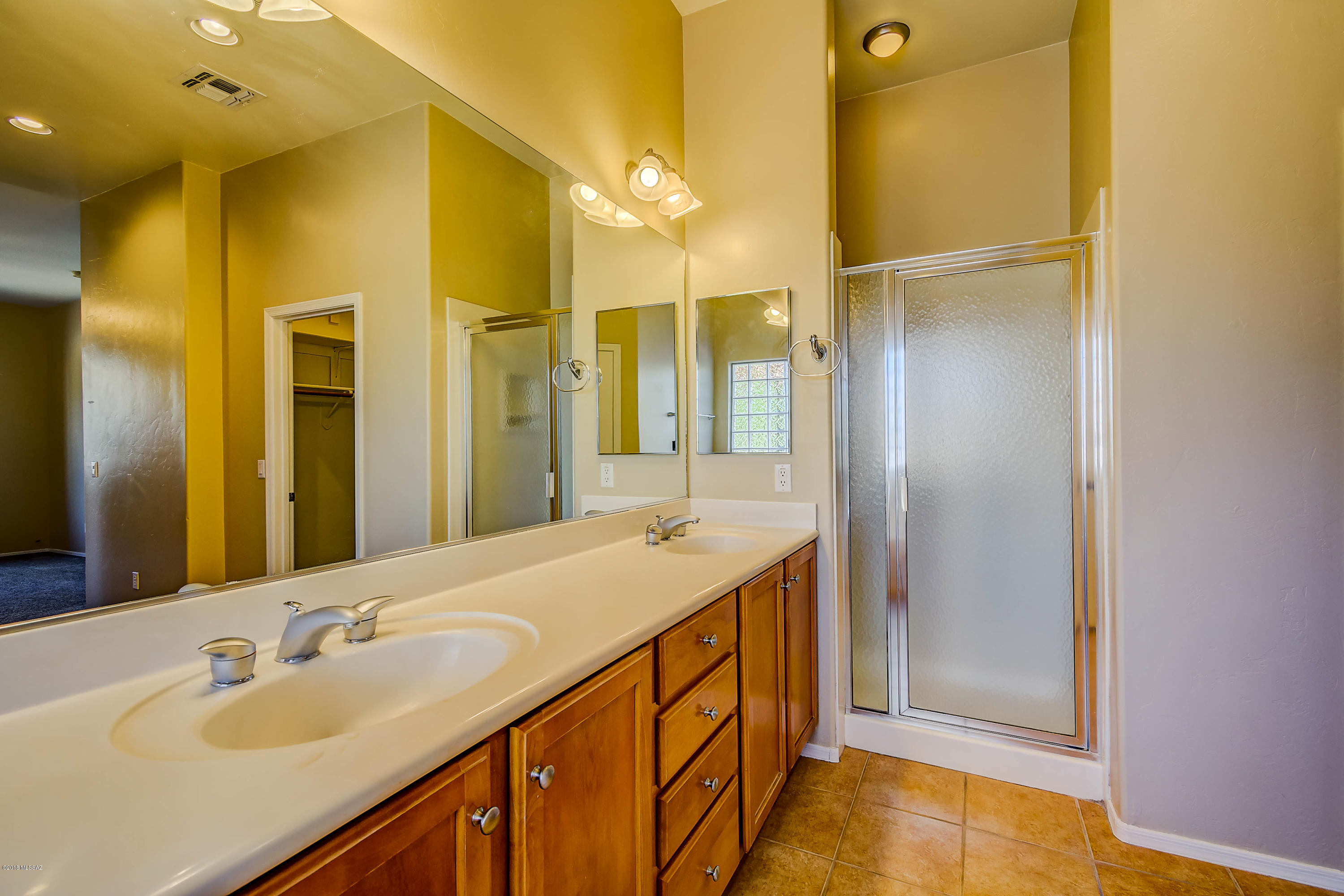 7995 North Rondure Loop Tucson, AZ 85743 - Photo 19 of 29