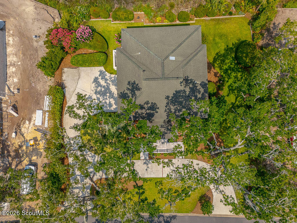 941 Champney St. Simons Island, GA 31522 - Photo 3 of 60