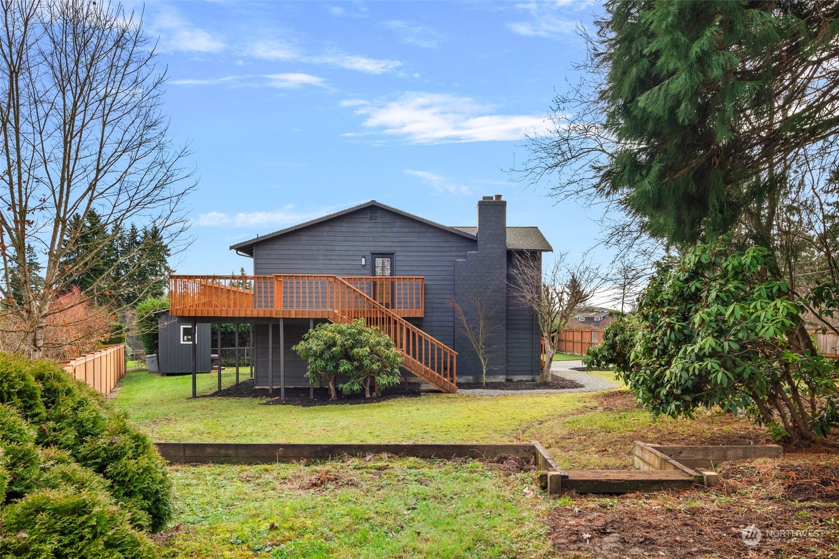 3015 Russet Road Brier, WA 98036 - Photo 28 of 31 Gallery Image 28