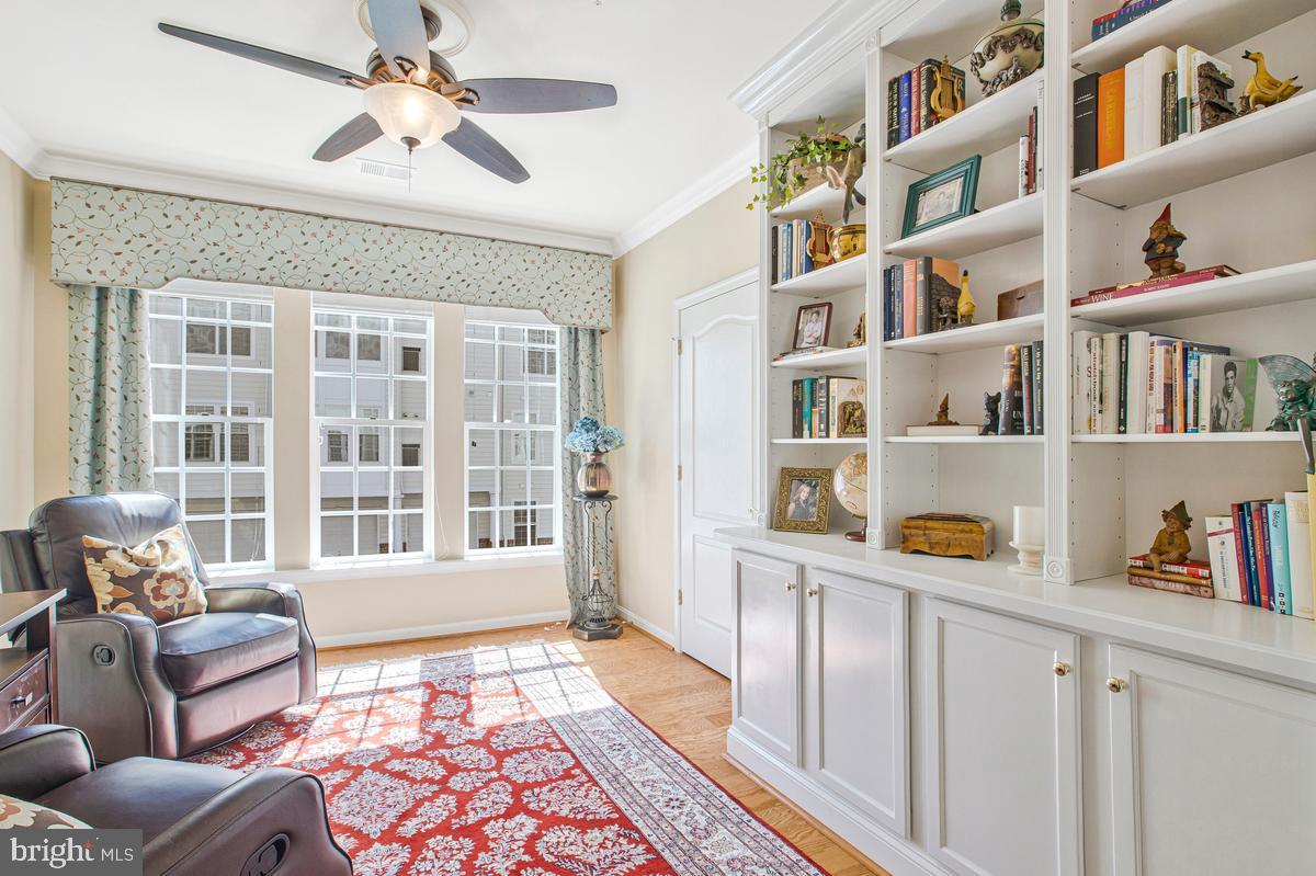 7315 Brookview Road, Unit 207 Elkridge, MD 21075 - Photo 10 of 51 Den