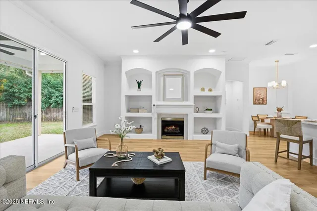 $495,000 | 548 East Silverthorn Lane, Ponte Vedra, FL 32081