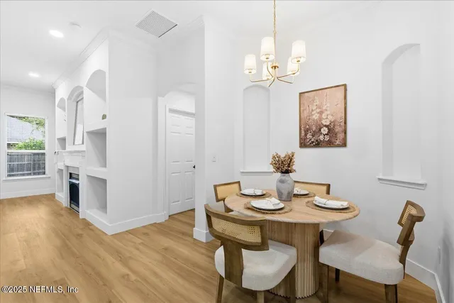 $495,000 | 548 East Silverthorn Lane, Ponte Vedra, FL 32081