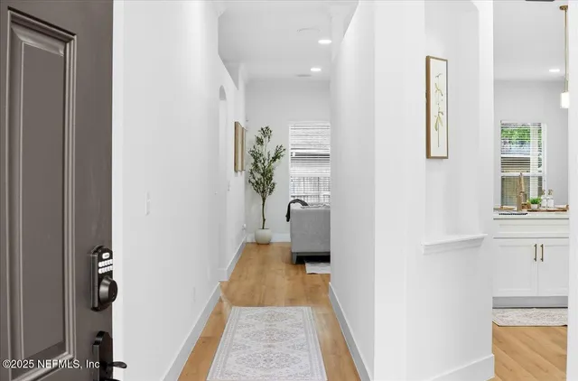 $495,000 | 548 East Silverthorn Lane, Ponte Vedra, FL 32081