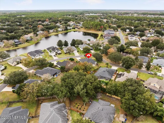 $495,000 | 548 East Silverthorn Lane, Ponte Vedra, FL 32081