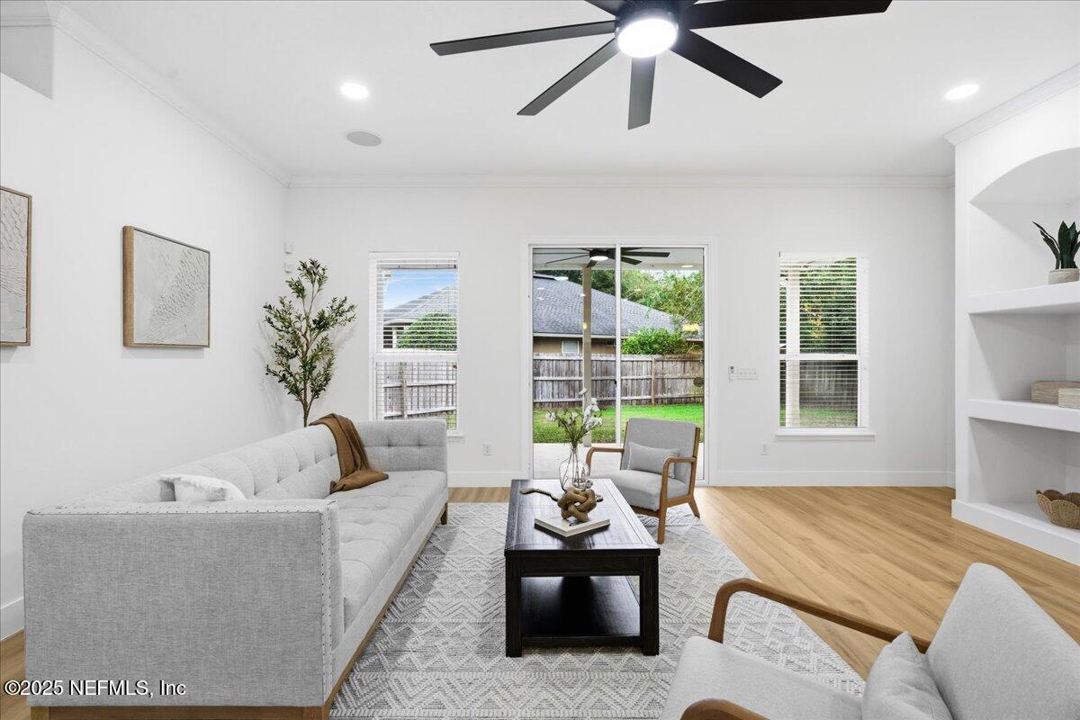 548 East Silverthorn Lane Ponte Vedra, FL 32081 - Photo 10 of 47 17-STA05627