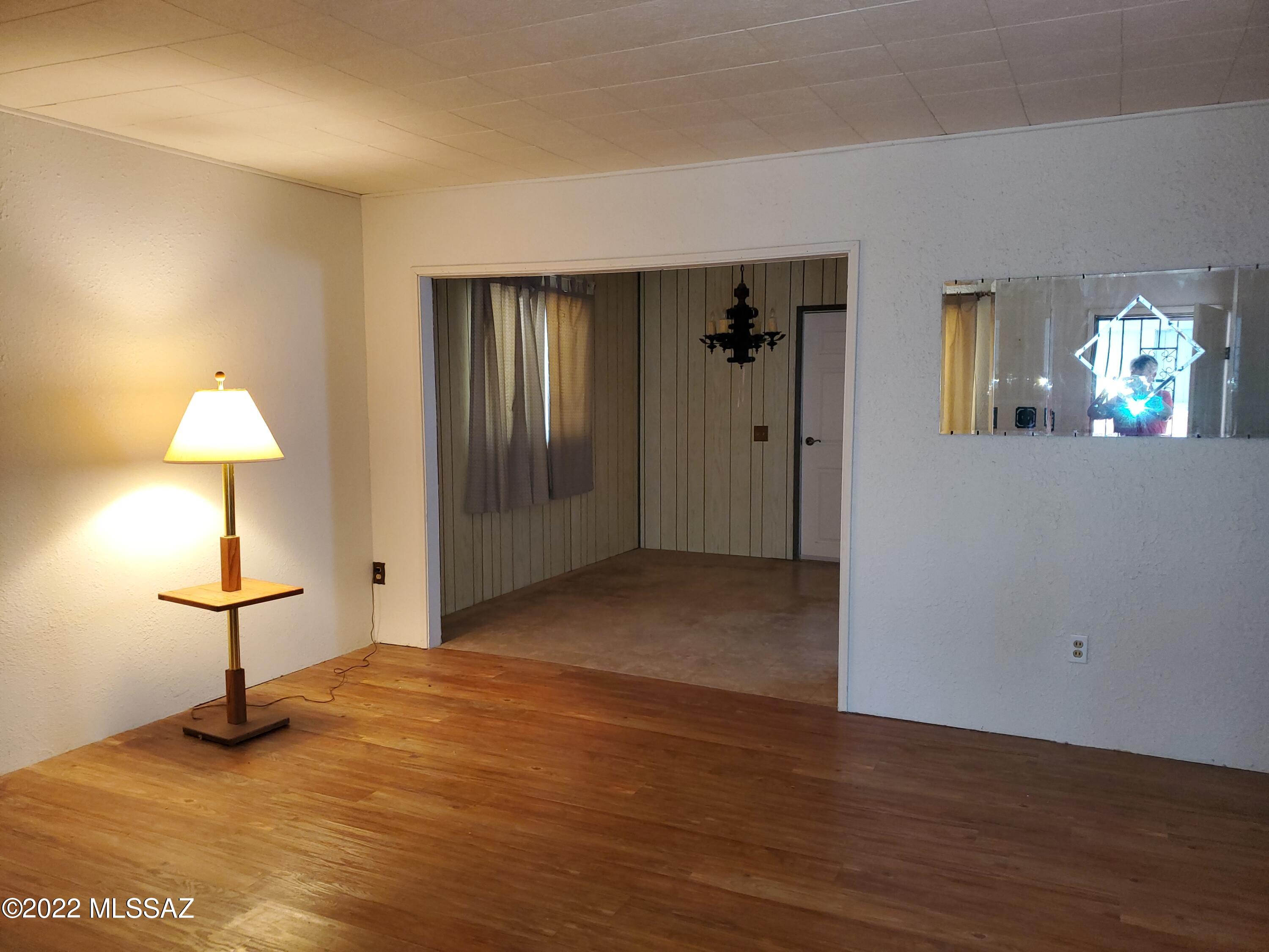 105 Verdugo Road Mammoth, AZ 85618 - Photo 2 of 14