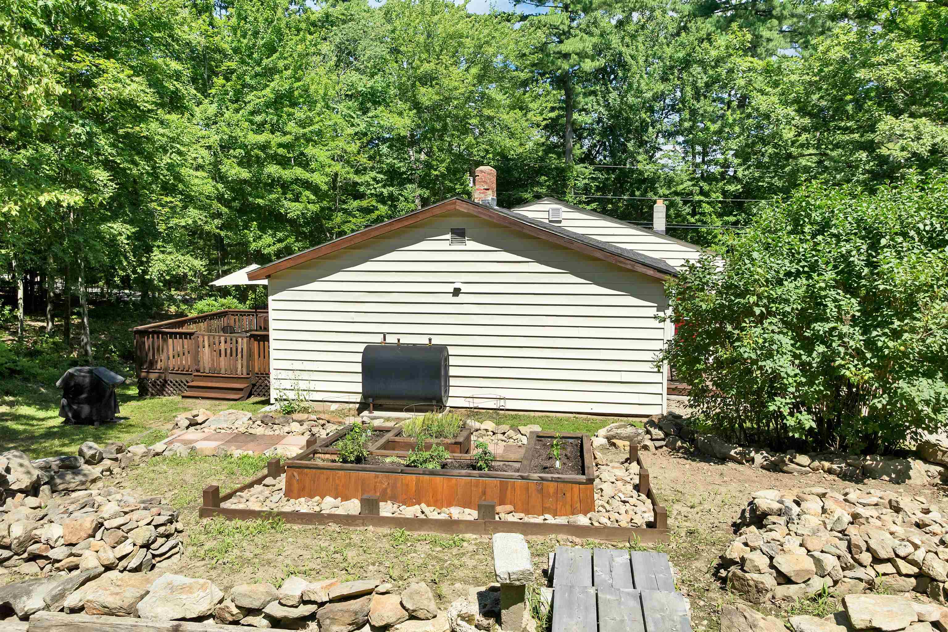 30 Roy Road Hooksett, NH 03106 - Photo 3 of 58