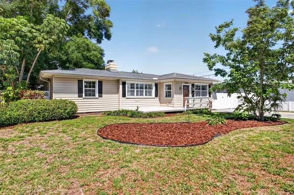 $379,900 | 114 North Arcturas Avenue, Clearwater, FL 33765
