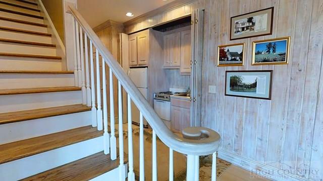931 Hickory Boone, NC 28607 - Photo 21 of 42 Gallery Image 21
