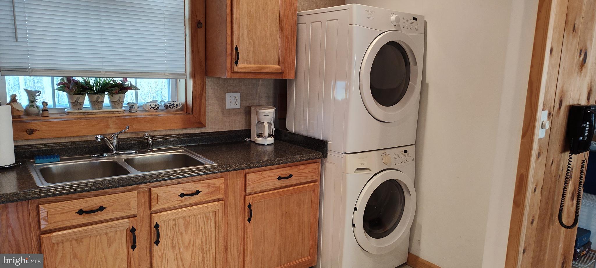 1339 Spruce Hill Road Port Royal, PA 17082 - Photo 10 of 114 a utility room with dryer and washer