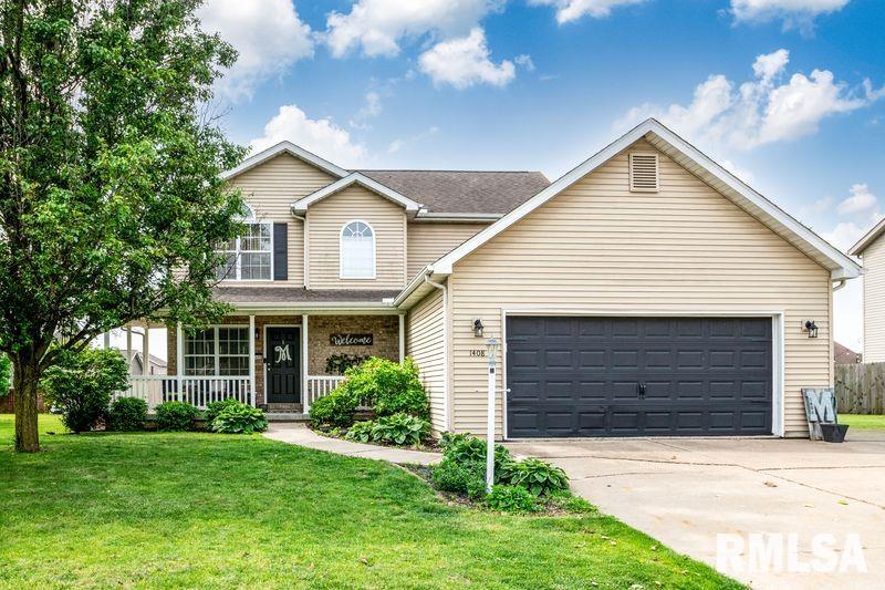 1408 West Cloverdale Road Chillicothe, IL 61523 - Photo 1 of 32