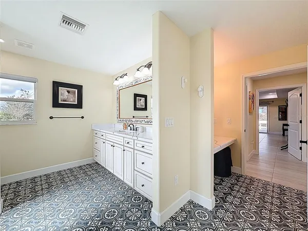 $899,900 | 8423 East Zephyr Wing Court, Floral City, FL 34436