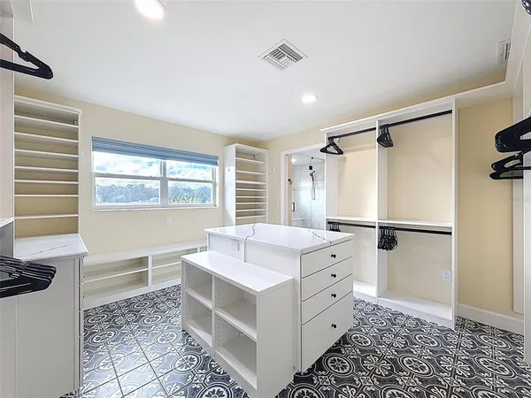 $899,900 | 8423 East Zephyr Wing Court, Floral City, FL 34436