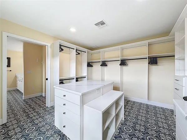 $899,900 | 8423 East Zephyr Wing Court, Floral City, FL 34436