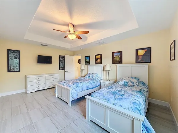 $899,900 | 8423 East Zephyr Wing Court, Floral City, FL 34436