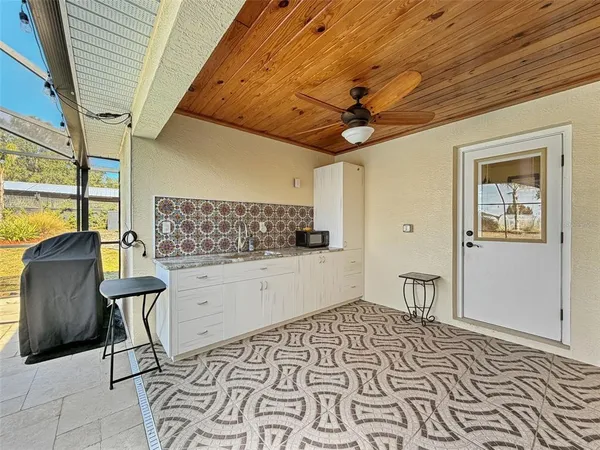 $899,900 | 8423 East Zephyr Wing Court, Floral City, FL 34436