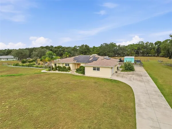 $899,900 | 8423 East Zephyr Wing Court, Floral City, FL 34436