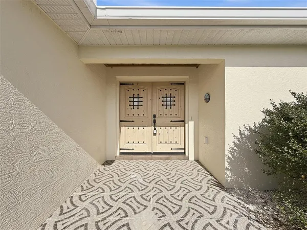$899,900 | 8423 East Zephyr Wing Court, Floral City, FL 34436