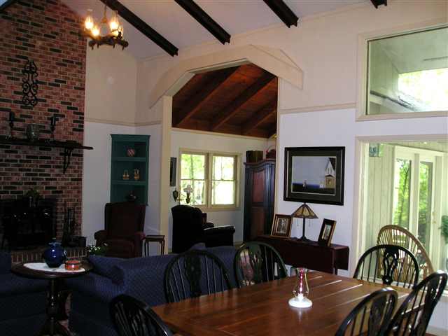 120 Elizabeth Road, Unit HARTWELL WATERFRONT IN CL Central, SC 29630 - Photo 4 of 21 Gallery Image 4