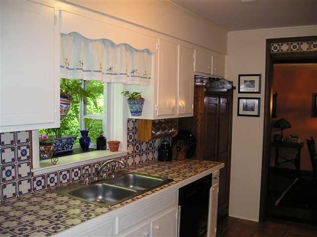 120 Elizabeth Road, Unit HARTWELL WATERFRONT IN CL Central, SC 29630 - Photo 9 of 21 Gallery Image 9