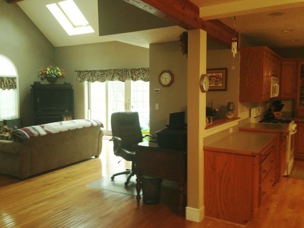 27 Nevada Road Tyngsborough, MA 01879 - Photo 8 of 30
