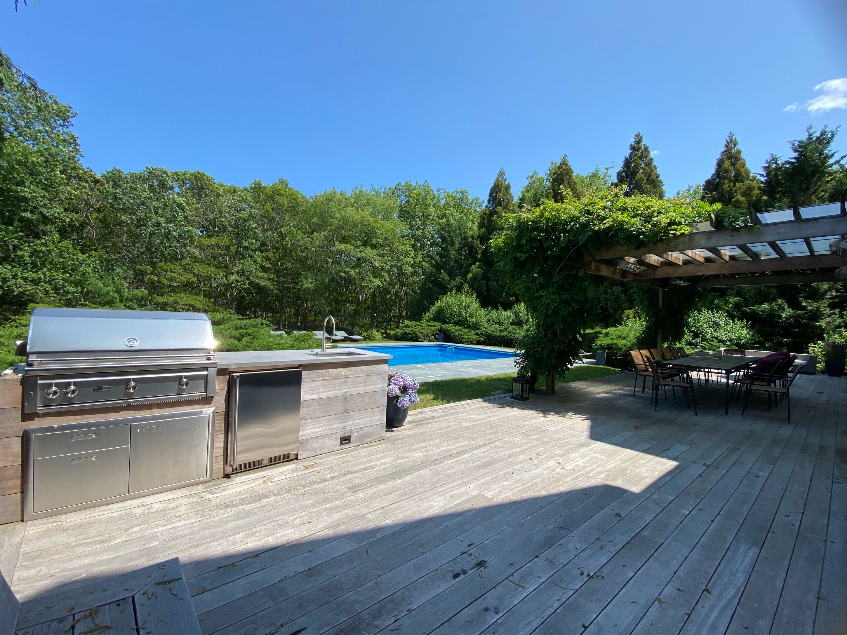85 Edge Of Woods Road Southampton, NY 11968 - Photo 8 of 25